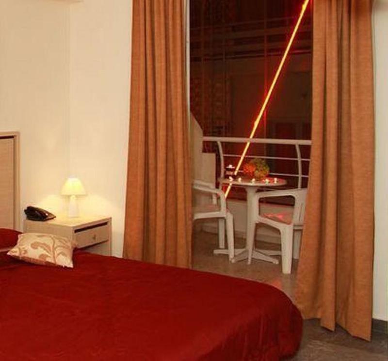 Nancy Hotel Hersónissos Extérieur photo