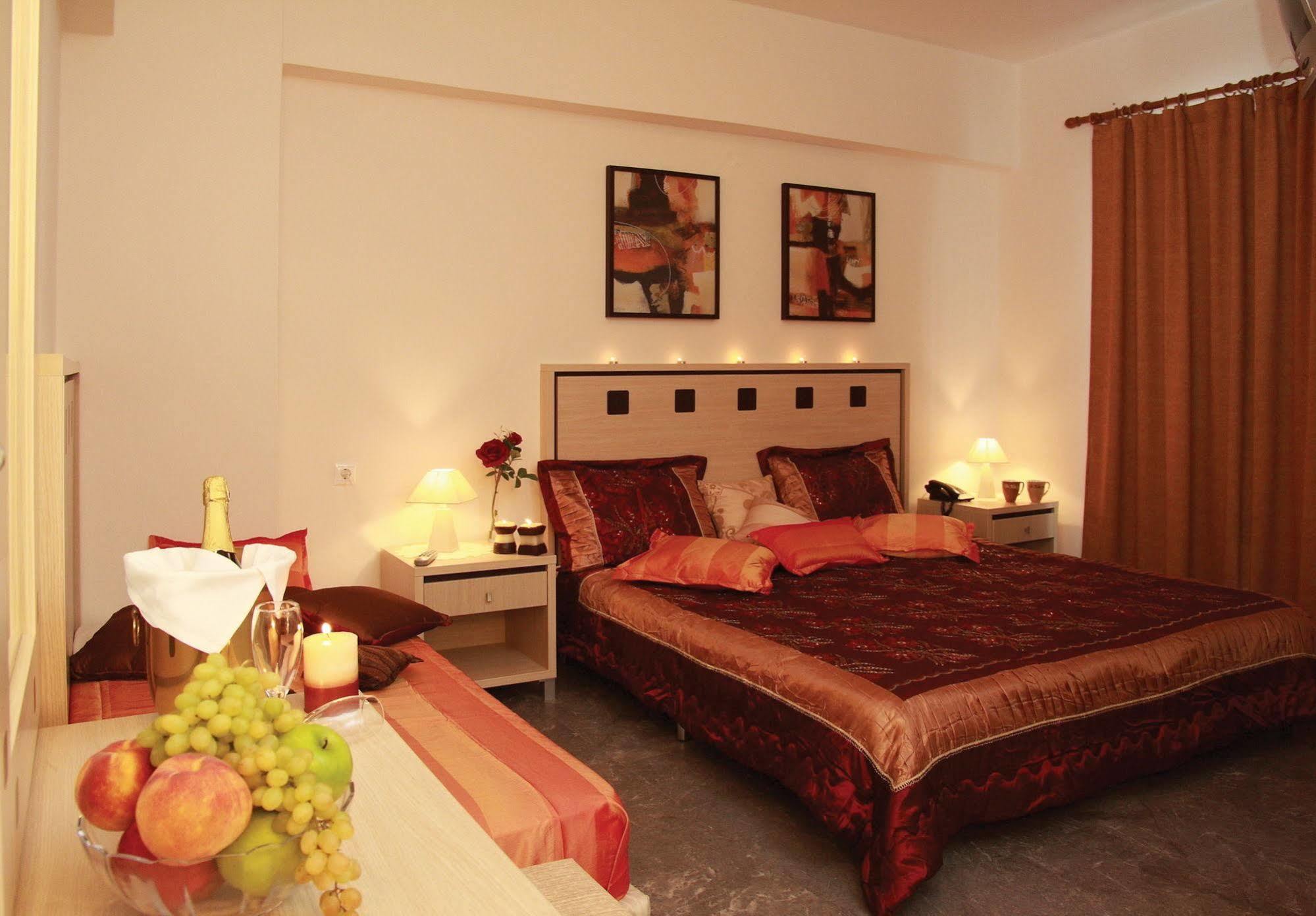 Nancy Hotel Hersónissos Extérieur photo