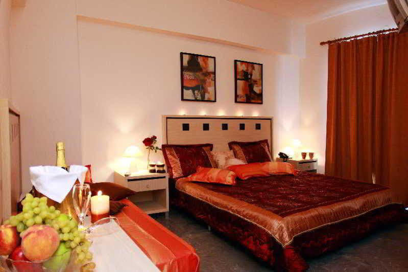 Nancy Hotel Hersónissos Extérieur photo